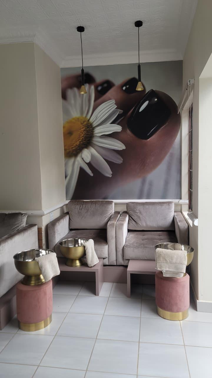 Inside Botsana Hair and Nail Salon